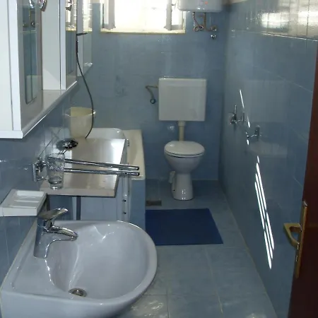 By The Sea - 15689 Apartman *